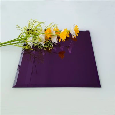 Binafsha shisha oyna